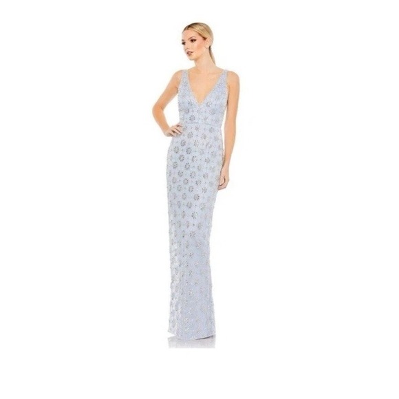 Mac Duggal Dresses & Skirts - Mac Duggal Sleeveless Hand Beaded V-neck‎ Gown Size 16- NWT Mother Of The Bride